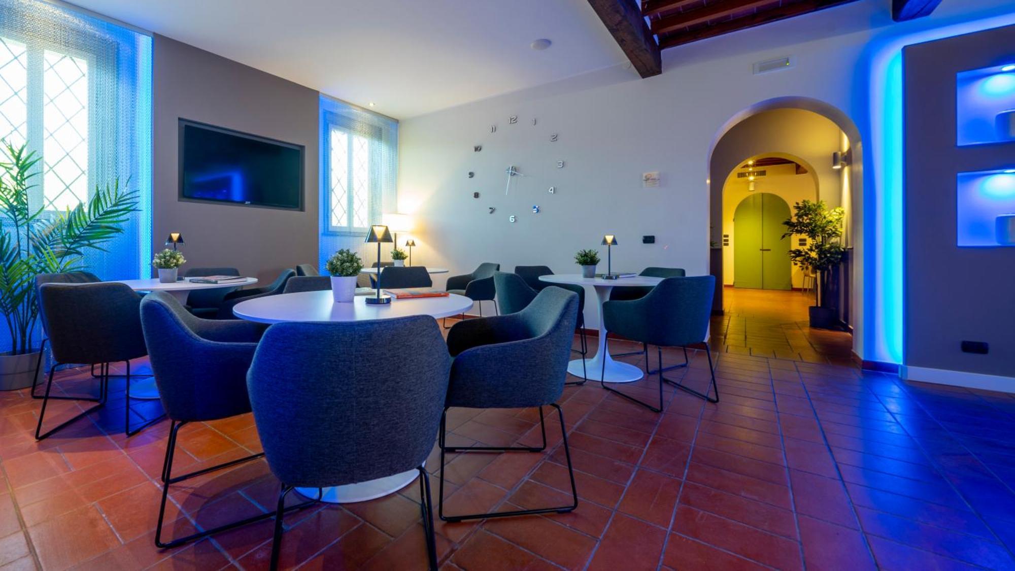 Albergo Ligabue กวสตันญา ภายนอก รูปภาพ